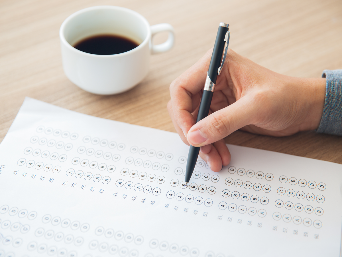 Câu hỏi trắc nghiệm ôn thi Chứng chỉ Ứng dụng CNTT Cơ bản (Tin học Căn bản)